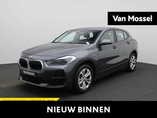 BMW X2 xDrive25e Executive | AUTOMAAT | ACHTERUITRIJCAMERA | NAVIGATIE | CLIMATE CONTROL | CRUISE CONTROL | ELEKTRISCHE KOFFERKLEP |