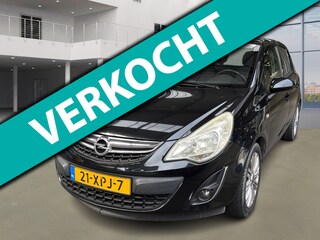 Opel Corsa 1.4-16V Cosmo NAVI PSENSOR CRUISE 2 X SLEUTELS HALF LEDER