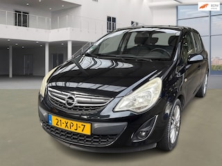 Opel Corsa 1.4-16V Cosmo NAVI PSENSOR CRUISE 2 X SLEUTELS HALF LEDER