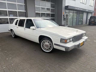 Cadillac Fleetwood 4.0 V8 Brougham / BELASTINGVRIJ! / GEREVISEERDE AUTOMAAT