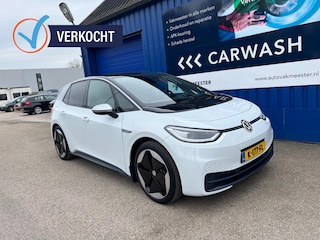 Volkswagen ID.3 First Max 58 kWh | Adap. Cruise | Trekhaak | Camera | Carplay/An