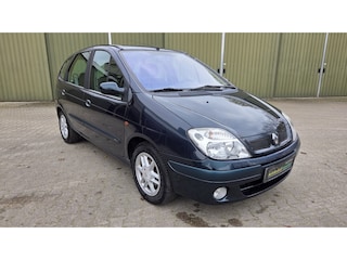 Renault Scénic 1.6-16V Authentique