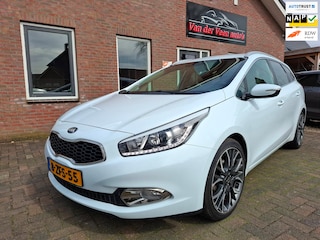 Kia Ceed Cee'd Sportswagon 1.6 GDI BusinessLine. Navi, stuur-/stoelverw, camera, cruise. Dealer onderhouden. Prijs incl. garantie.