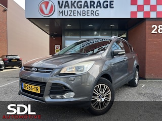 Ford Kuga 1.6 Titanium Plus 4WD // NAVI // KEYLESS // PDC // CRUISE // CLIMA // WINTERPACK // TREKHAAK!!