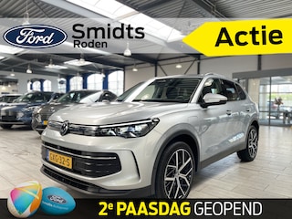 Volkswagen Tiguan 1.5 eHybrid 204 pk Life Edition | Trekhaak | 360° Camera | 20" | Adapt. cruise | El. a. klep | 1e eig. | 1800 kg trekgewicht
