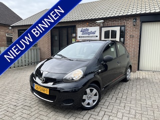 Toyota Aygo 1.0-12V Now 5 drs Nieuwe A.P.K.