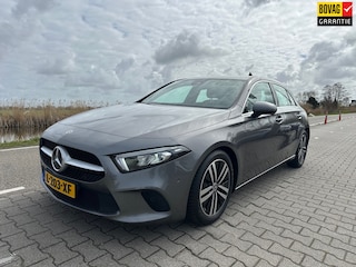 Mercedes-Benz A-klasse 180 Business Solution Luxury, Carplay, Leder, Led, Camera, Stoelverwarming
