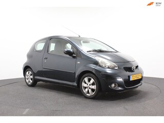 Toyota Aygo 1.0-12V Aspiration Green Navigator | Zeer Luxe | Airco | Lederen bekleding | Navi