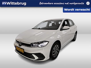 Volkswagen Polo 1.0 TSI Life / NAVI/ CRUISE/ DIGITAL DASH/ AIRCO/ PARK. SENSOREN V&A/  LED/ 15"LMV