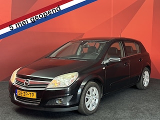 Opel Astra 1.6 Cosmo | Automaat | Cruise | Trekhaak