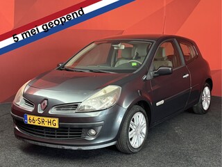 Renault Clio 1.6-16V Initiale | Cruise | Clima | Radio CD
