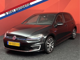 Volkswagen Golf 1.4 TSI GTE | Stoelverwarming | Navigatie | Cruise Control | Boekjes + 2 Sleutels |
