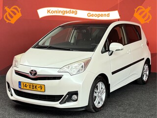 Toyota Verso-S 1.3 VVT-i Dynamic | Navigatie | Climate Control | Panorama | APK 18-01-2027 |