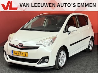 Toyota Verso-S 1.3 VVT-i Dynamic | Navigatie | Climate Control | Panorama | APK 18-01-2027 |