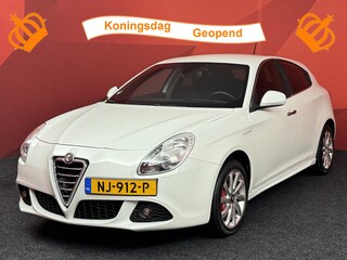 Alfa Romeo Giulietta 2.0 JTDm Progression | Automaat | Climate Control | APK 24-10-2026 |