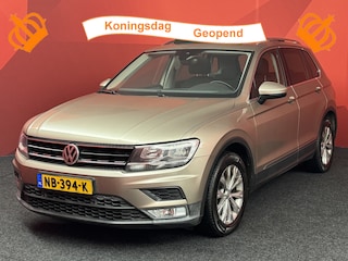 Volkswagen Tiguan 2.0 TDI Connected Series | Automaat | Stoelverwarming | Pano | Adaptive Cruise | APK 21-01-2027 |