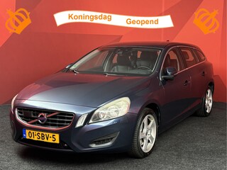 Volvo V60 2.0T Momentum | Leer | Automaat | Trekhaak | APK 01-08-2026 |