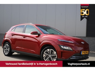 Hyundai Kona EV Premium Sky 64 kWh Leder/Schuifdak/3-Fase/W.pomp/Adaptive
