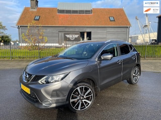Nissan Qashqai 1.2 Premier Edition PANORAMADAK LEER 360"CAMERA NAVIGATIE