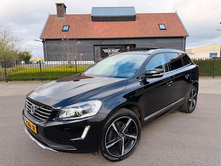 Volvo XC60 2.0 T5 FWD SUMMUM PANORAMADAK LEER NAVI CAMERA