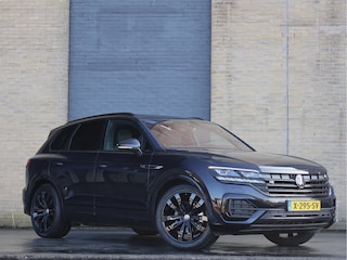Volkswagen Touareg 3.0 V6 TDI R-Line 4Motion | Massage | Luchtvering | HUD |  Matrix | ACC | Achterasbesturing |