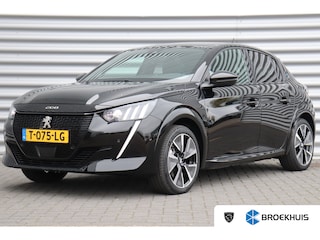 Peugeot 208 EV 136PK GT PACK AUTOMAAT / NAVI / LEDER / CLIMA / PDC / 17" LMV / CAMERA / ALCANTARA / PANO. DAK / KEYLESS / I-COCKPIT / FULL-LED / 1E EIGENAAR !!