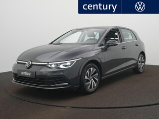 Volkswagen Golf 1.4 eHybrid Style l Zwenkbare Trekhaak l Elek Stoelen l PDC l Navi l Stoel/stuurverwarming l Sfeerverlichting l ACC l