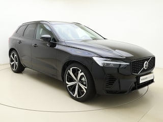 Volvo XC60 T8 Plug-in hybrid AWD Ultra Dark | 360 | Trekhaak | Luchtvering | Stoel & Stuur verwarming | H&K Audio |