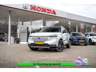Honda HR-V 1.5 Full Hybrid Advance Style Automaat | Dealeronderhouden | Stoelverwarming | Adaptieve cruise | Navigatie | PDC voor en achter | Camera