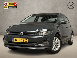 Volkswagen Polo 1.0 TSI Sportline Automaat (APPLE CARPLAY, GROOT NAVI, ADAPTIVE CRUISE, LM VELGEN, SPORTSTOELEN, PARKEERSENSOREN, ARMSTEUN, NIEUWSTAAT)
