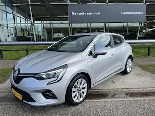 Renault Clio 1.0 TCe Intens / Bose Sound / Camera / PDC V+A / Apple Carplay - Android Auto / Climate / Keyless / LMV / 2e Paasdag open 09.00-17.00 uur