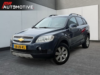 Chevrolet Captiva 3.2 7 persoons automaat - Leer, Navi, Clima