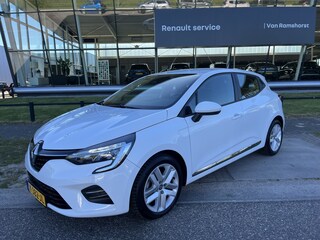 Renault Clio 1.6 E-Tech Hybrid 140PK Dealer onderhouden / Automaat / AppleCarplay - Android Auto / PDC.Achter / Cruise / Navi 2e Paasdag open 09.00-17.00 uur