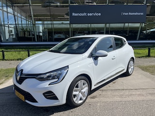 Renault Clio 1.6 E-Tech Hybrid 140PK Dealer onderhouden / Automaat / AppleCarplay - Android Auto / PDC.Achter / Cruise / Navi 2e Paasdag open 09.00-17.00 uur
