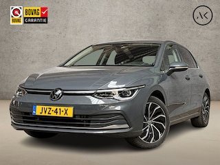 Volkswagen Golf 1.4 eHybrid Sport 204Pk Automaat (APPLE CARPLAY, GROOT NAVI, CAMERA, MEMORY SEATS, ALCANTARA, KEYLESS, GETINT GLAS, SFEERVERLICHTING, NIEUWSTAAT)