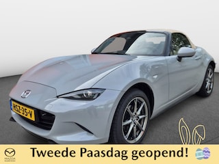Mazda MX-5 SKYACTIV-G 132 Kazari | 16-inch lichtmetalen velgen in Bright Dark (Skyactiv-G 132) | 17-inch lichtmetalen velgen in Machining (Skyactiv-G 184) | 8-inch LCD-touchscreen kleurendisplay