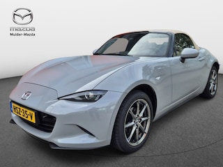 Mazda MX-5 SKYACTIV-G 132 Kazari | 16-inch lichtmetalen velgen in Bright Dark (Skyactiv-G 132) | 17-inch lichtmetalen velgen in Machining (Skyactiv-G 184) | 8-inch LCD-touchscreen kleurendisplay