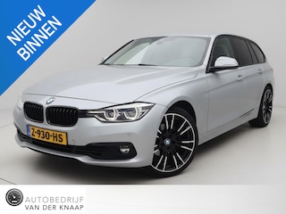 BMW 3-serie Touring 320i Luxury Edition | Clima | Cruise | Leder | Multimedia/Navi | Stoelverwarming | PDC |