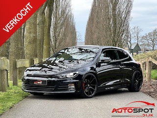 Volkswagen Scirocco 2.0 TSI DSG R-Line