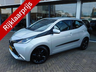Toyota Aygo 1.0 VVT-i x-play | LM-Velgen