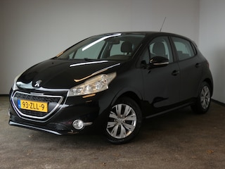 Peugeot 208 1.2 VTi Envy Nwe APK airco