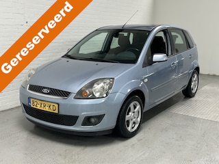 Ford Fiesta 1.3-8V Futura AIRCO / ELK.PAKKET / TREKHAAK