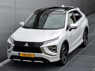 Mitsubishi Eclipse Cross PHEV 2.4 INSTYLE 4WD | PLUG IN HYBRID | V2H | SoH 88% | FULL OPTIONS | SCHUIFDAK | ADAPTIEF CRUISE | LEDER | TREKHAAK 1500KG | FABRIEKSGARANTIE TOT 19-12-2030* | ALL IN RIJKLAARPRIJS