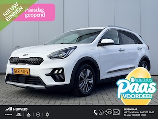 Kia Niro 1.6 GDi PHEV ExecutiveLine / 12 Maanden BOVAG Garantie / Schuif- & Kanteldak / Zwart Leder / Stoelverkoeling / Stoelverwarming Voor + Achter / Stuurverwarming / Navigatie / Achteruitrijcamera /