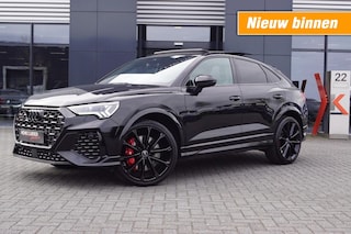 Audi Q3 RSQ3 2.5 TFSI Quattro 400PK/ Leer ruitmotief/ Panodak/ 21 Inch LM/ 360 gr camera / Sonos