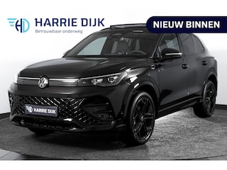 Volkswagen Tiguan 1.5 eHybrid 272 PK R-Line | Black Style | Elek. Trekhaak | S/K-panodak | Adapt. Cruise | Stoel-+stuurverw. | App. Connect | Camera | PDC | LM 20" | 3971