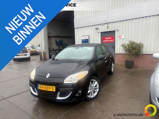 Renault Mégane 1.6 Celsium Distributie vorig jaar vervangen, trekhaak