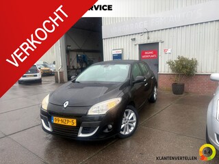 Renault Mégane 1.6 Celsium Distributie vorig jaar vervangen, trekhaak