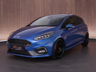 Ford Fiesta ST 1.5 240pk |Wolf edition|18" Wolf wielen|verlagings veren|B&O|Apple Carplay|winterpack|LED-koplampen|parkeersensoren|cruise control|