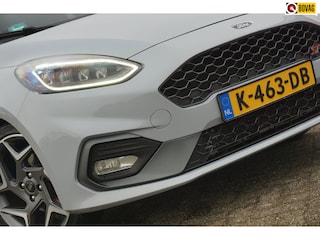 Ford Fiesta 1.5 EcoBoost ST-3 | Silver Fox | Recaro/Panorama/Full-LED/Carplay/Winterpack